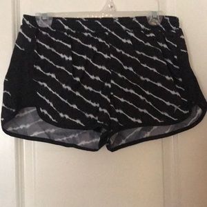 old navy active shorts